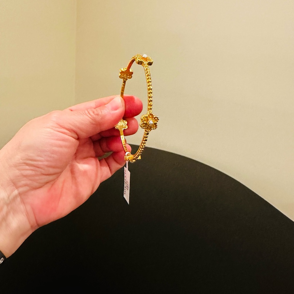 Authentic Luxury Minimalist Julie Vos Flower Pearl Station Bangle/Bracelet - Picture 11 of 17